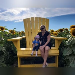 Meet Your Posher, Pamela!